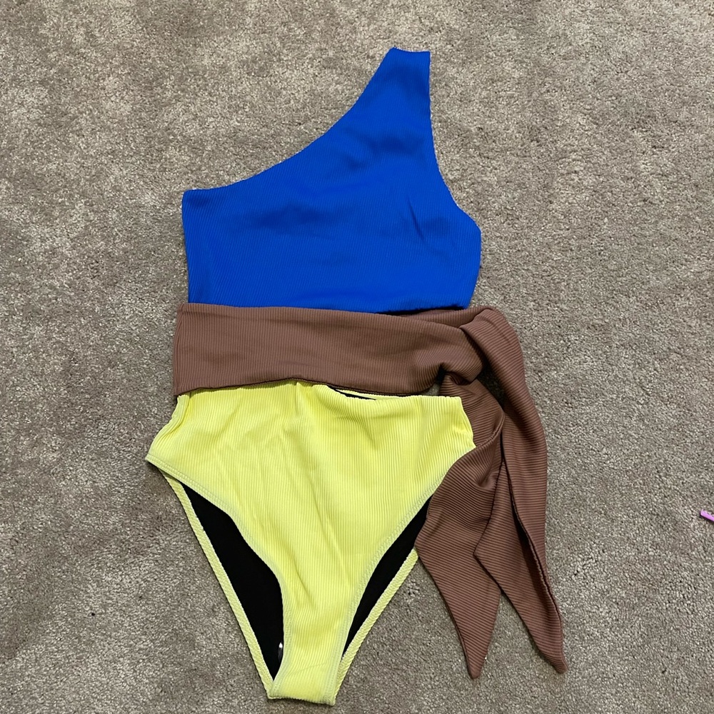 Beach Riot Sz S